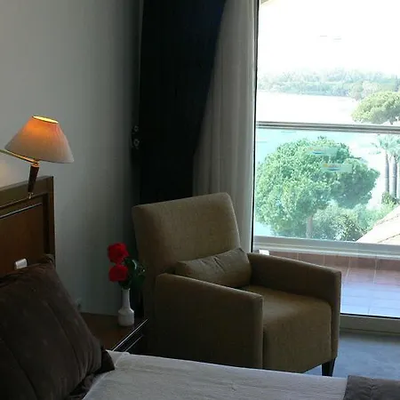 Coastlight Hotel 4*