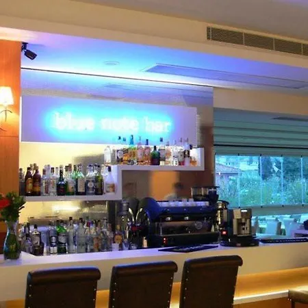 Отель Coastlight 4*