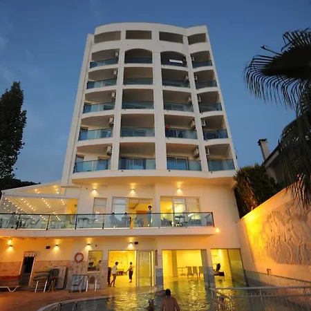 Coastlight Отель 4*